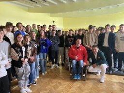 b_1024_768_0_00_images_2022_2023_WF_paraolimpijczycy_339471161_3580948732140404_6378386202310390520_n